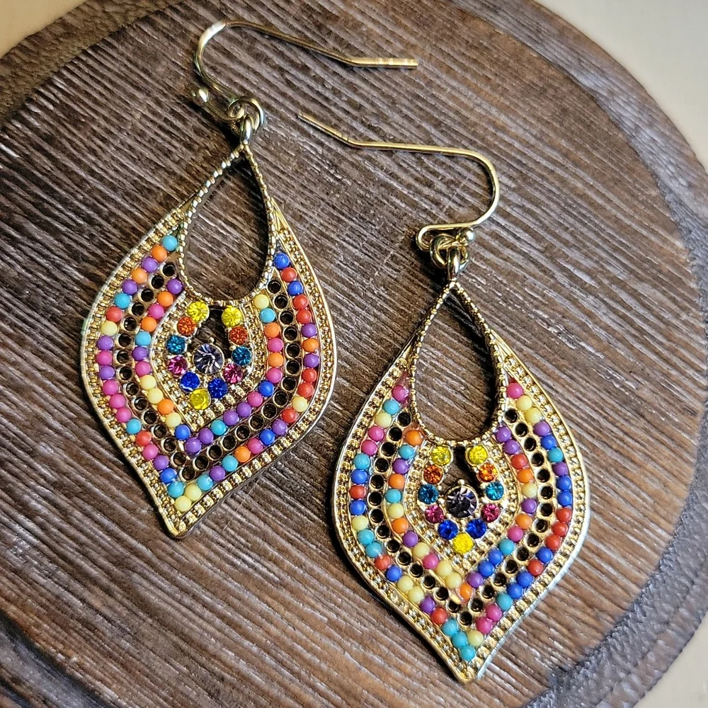 π₯LAST PAIRπ₯ 14k Gold Multicolor Beaded Chic Teardrop Dangle Earrings - Picture 1 of 5